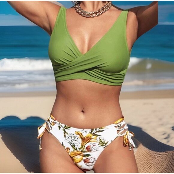 Cupshe Women XL 2 Piece Swimsuit Green Wrap Top Floral High Waist Bikini Lace Up - Picture 1 of 9